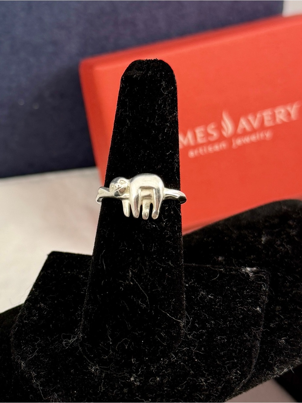 JAMES AVERY Sterling Silver Smiling Happy Sloth Ring; RETIRED; Size 6.25